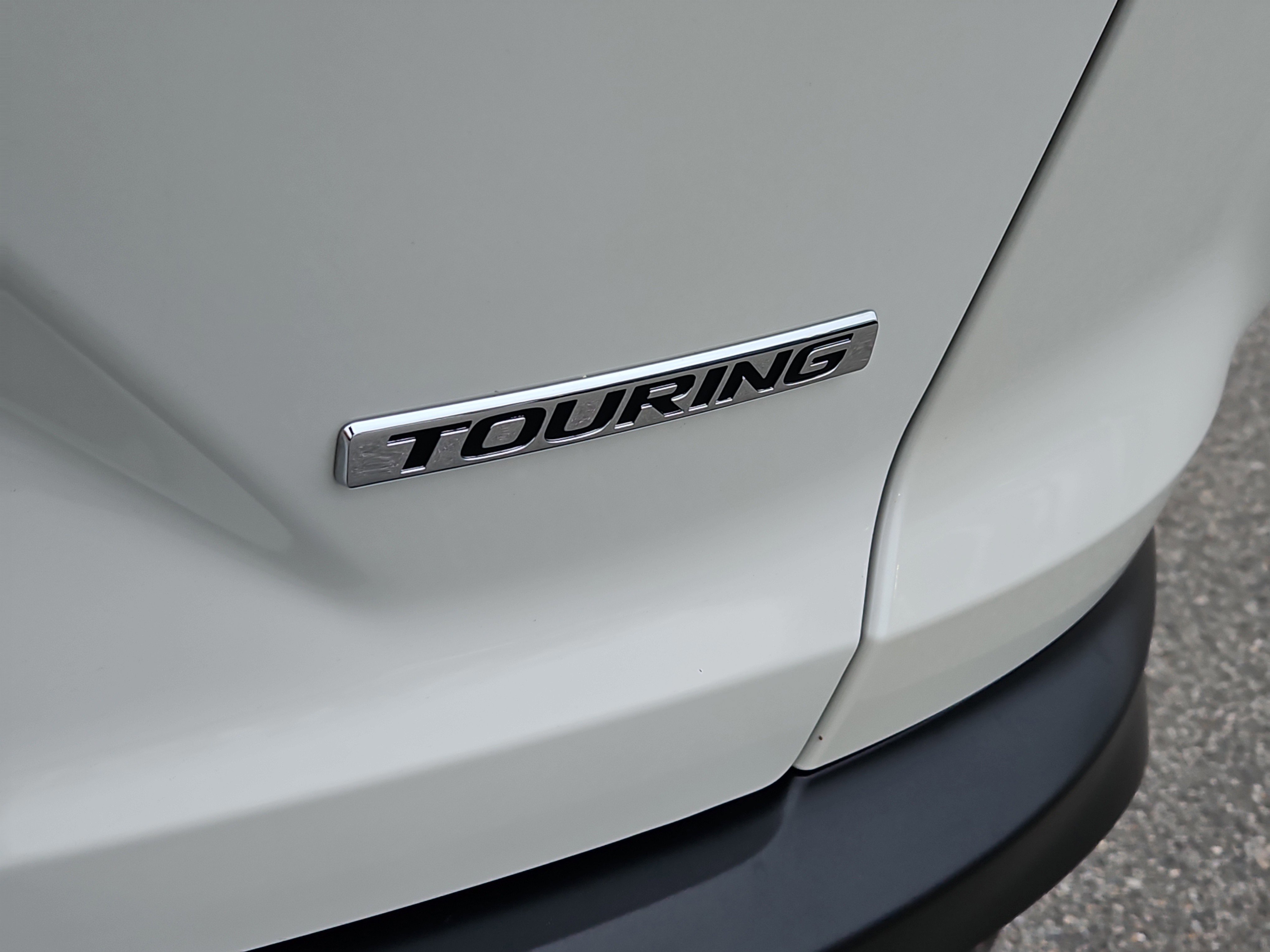 Used 2018 Honda CR-V Touring image 5