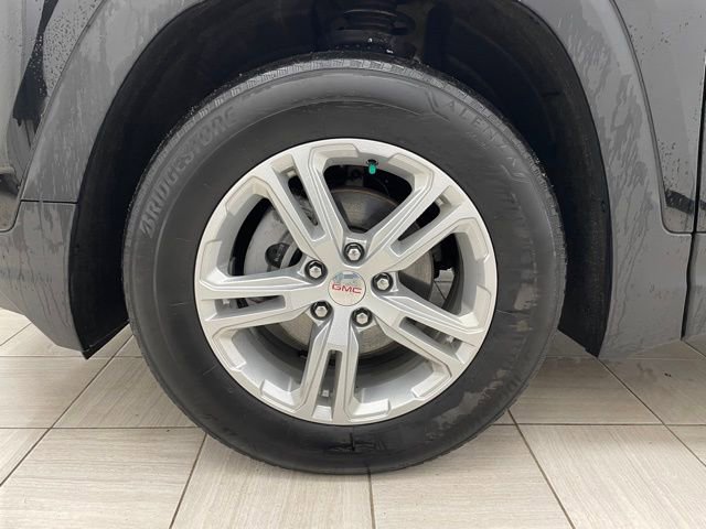 Used 2022 GMC Terrain SLE w/ Driver Convenience Package image 9