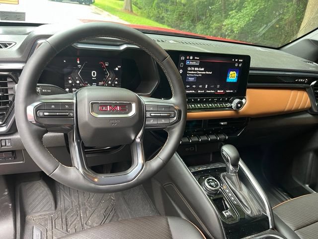 Used 2023 GMC Canyon AT4 w/ AT4 Premium Package AWD/4WD image 6