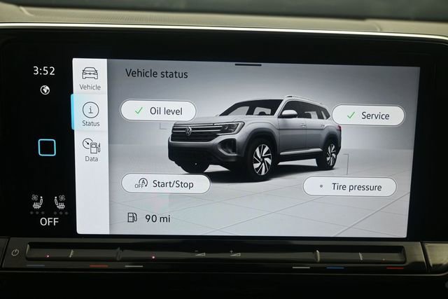 Used 2025 Volkswagen Atlas SE FWD image 16
