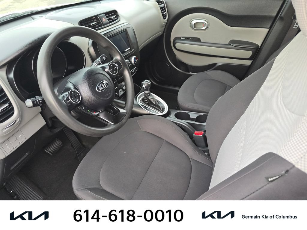 Used 2015 Kia Soul FWD image 17