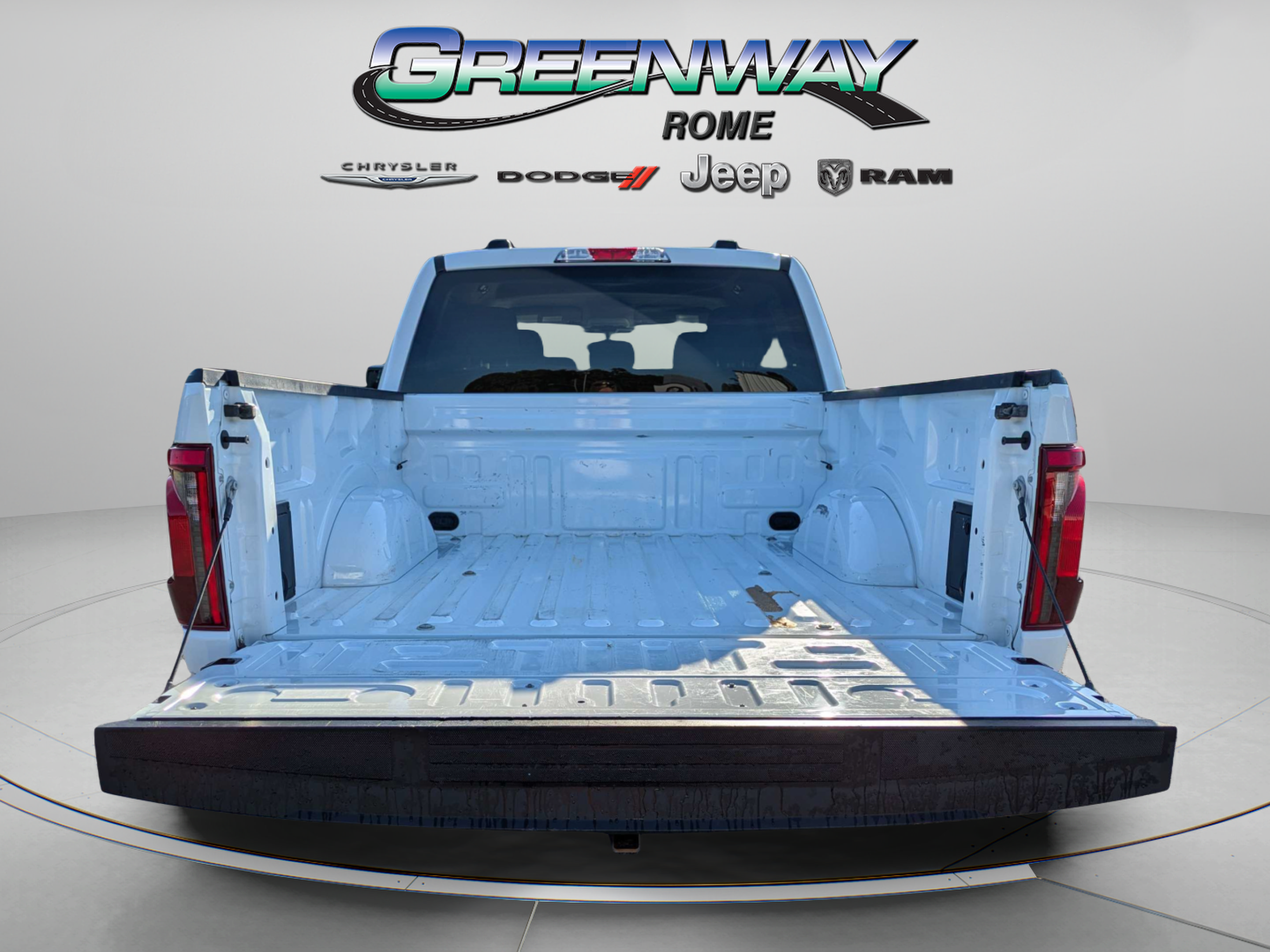 Used 2025 Ford F150 XLT w/ Equipment Group 301A Standard AWD/4WD image 7