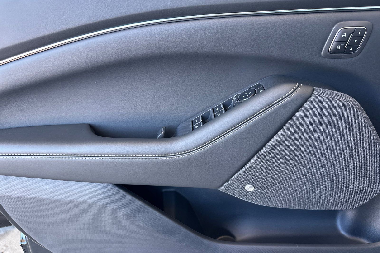 New 2025 Ford Mustang Mach-E Premium image 10