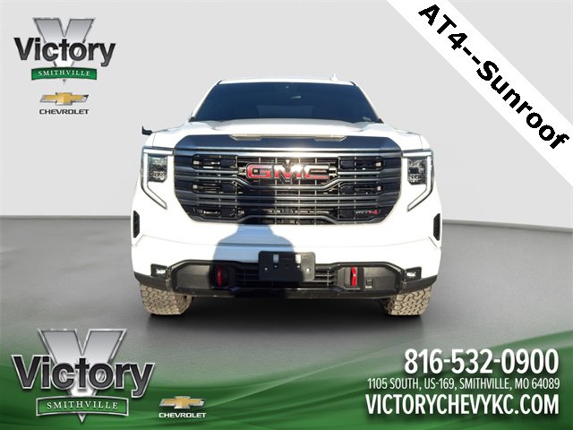 Used 2022 GMC Sierra 1500 AT4 w/ AT4 Preferred Package image 2