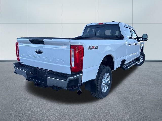 Used 2024 Ford F350 XLT AWD/4WD image 4