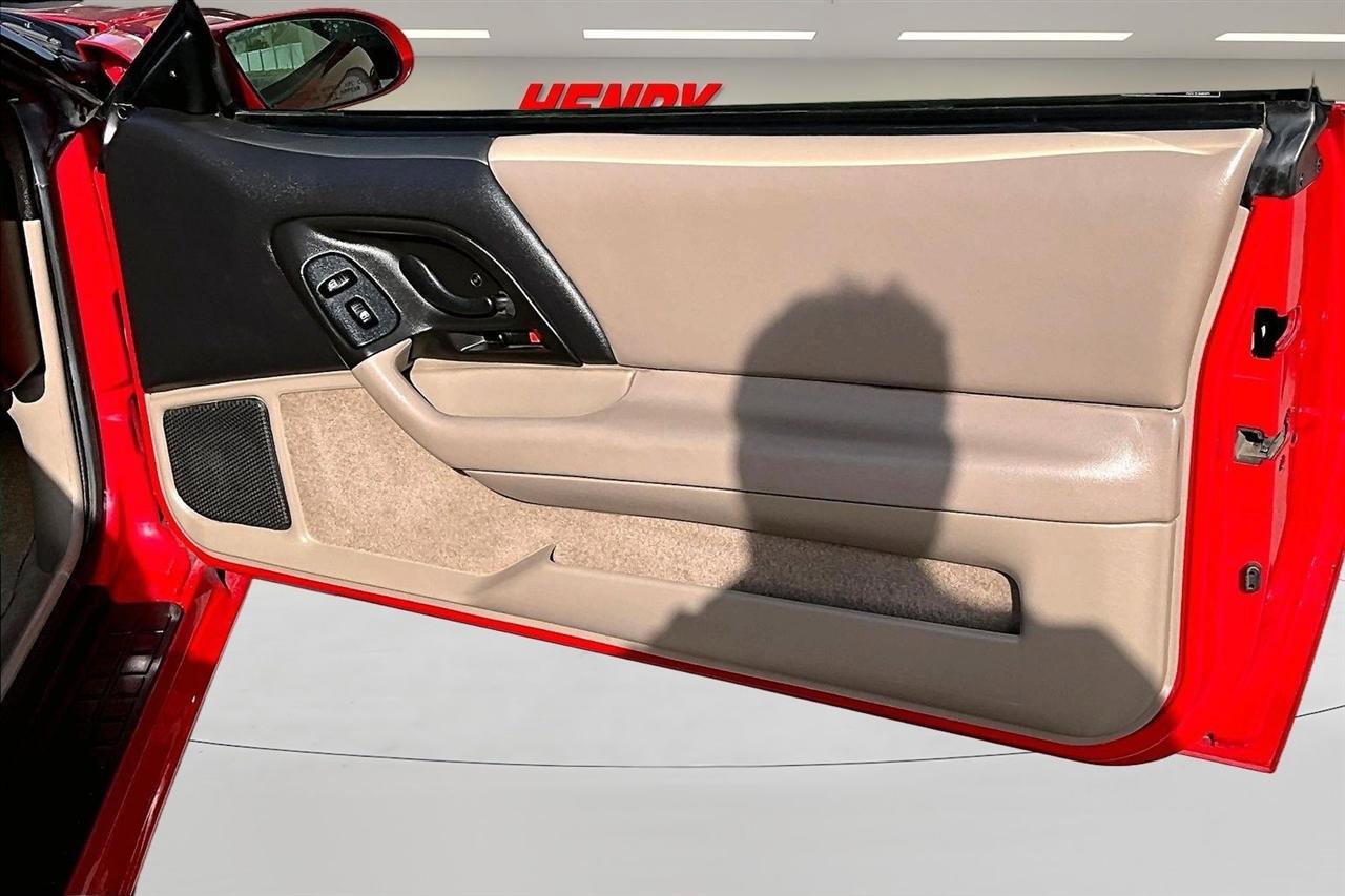 Used 2001 Chevrolet Camaro Z28 w/ SS Performance/Appearance Pkg RWD image 26