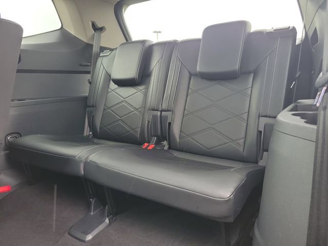 Used 2024 Volkswagen Atlas SE AWD/4WD image 12