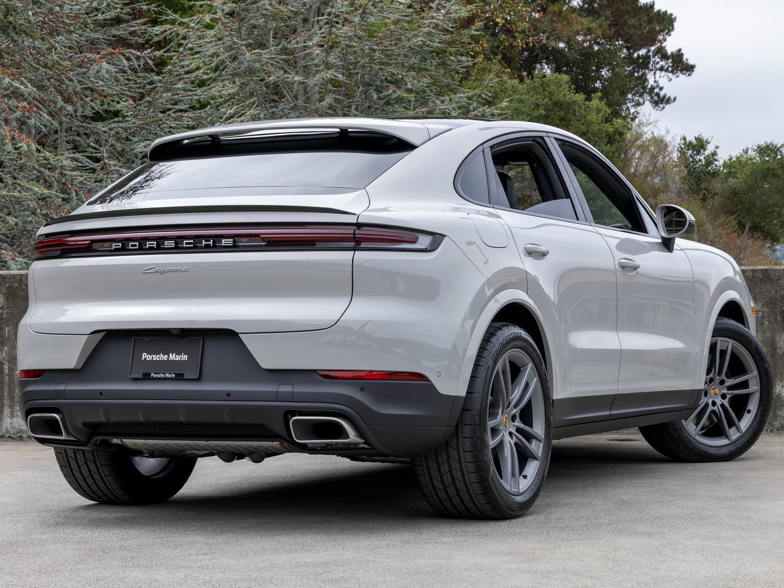 New 2026 Porsche Cayenne Coupe image 11
