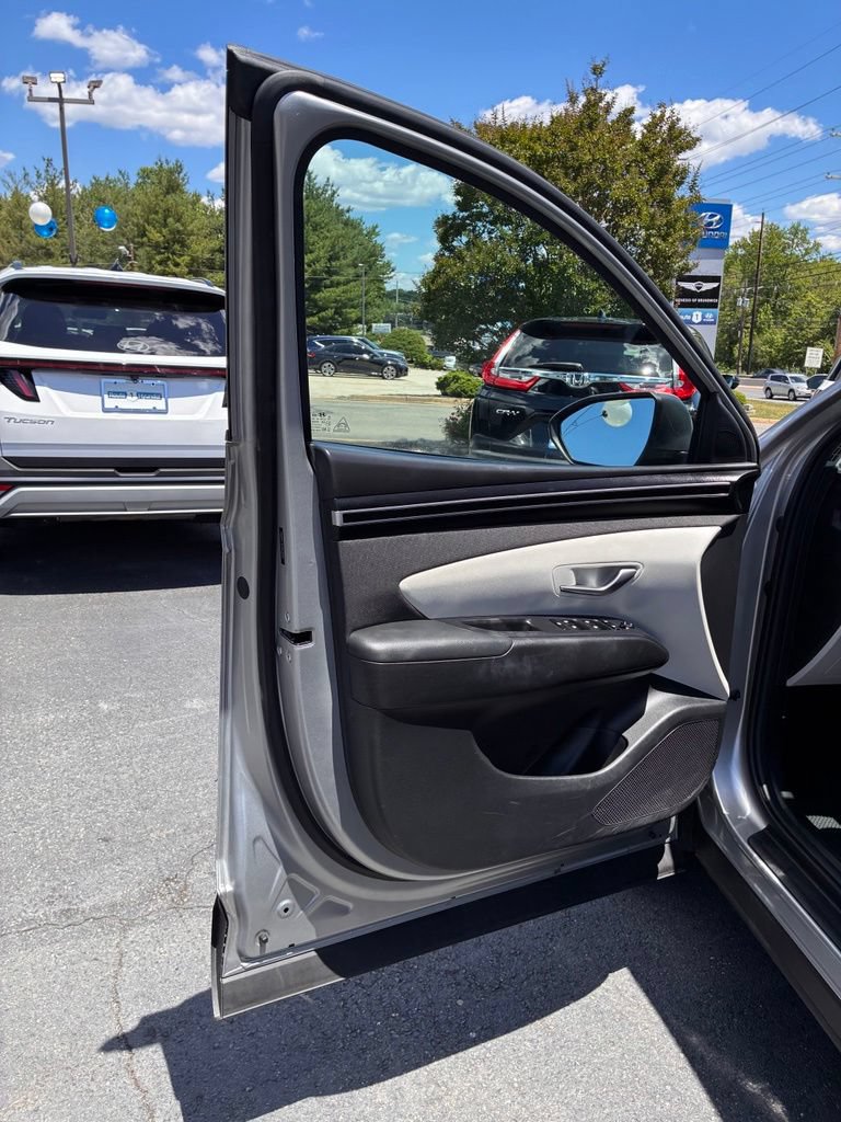 Used 2023 Hyundai Tucson SEL w/ Convenience Package AWD/4WD image 42
