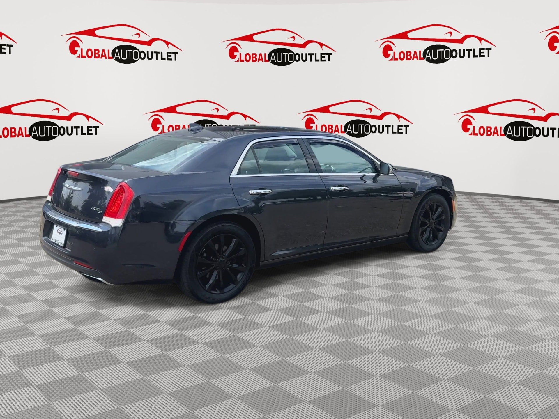 Used 2015 Chrysler 300 C w/ Light Group AWD/4WD image 8