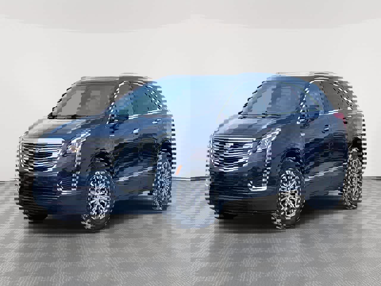 Used 2017 Cadillac XT5 Luxury w/ Driver Awareness Package image 1