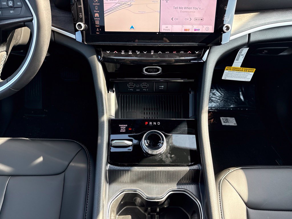 New 2027 Jeep Grand Cherokee Limited AWD/4WD image 19