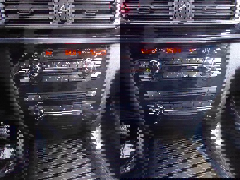 Used 2016 BMW X5 xDrive35i image 16