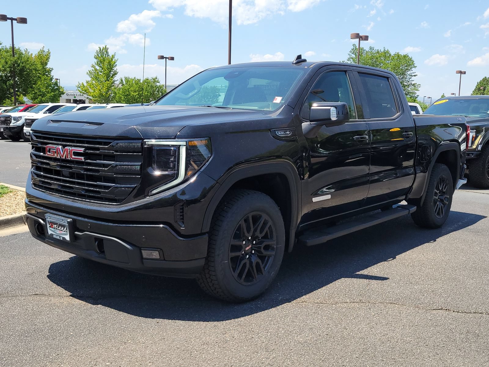 New 2026 GMC Sierra 1500 Elevation w/ Elevation Premium Package AWD/4WD image 4