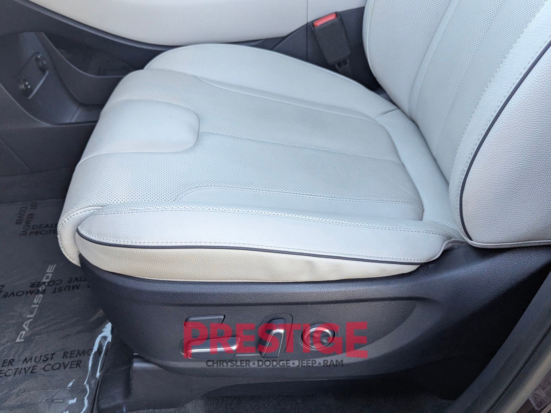 Used 2023 Hyundai Palisade Limited image 27