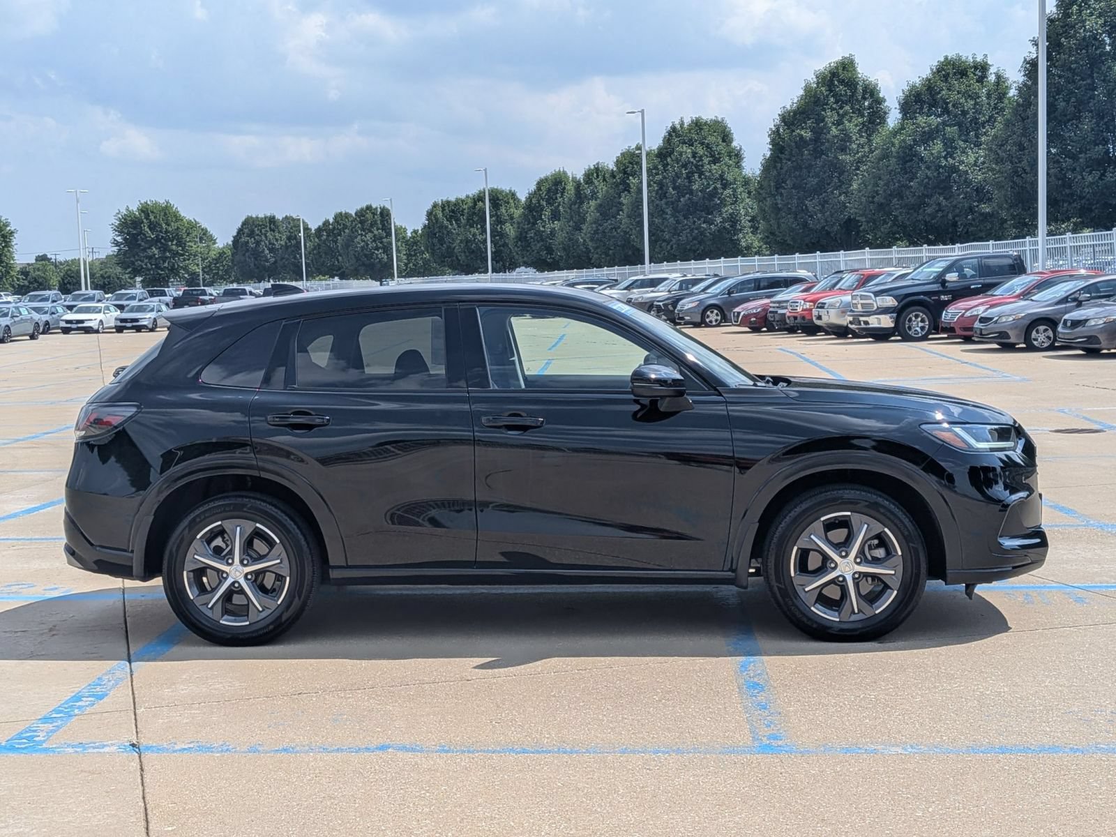 Certified 2024 Honda HR-V EX-L image 6