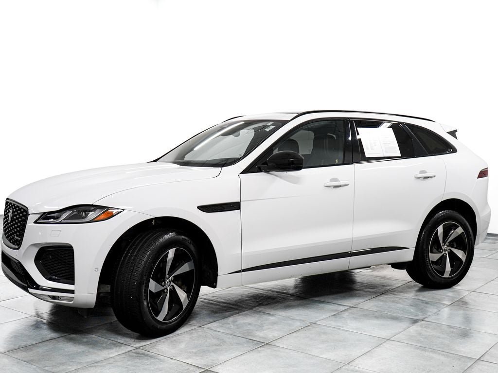 Used 2025 Jaguar F-PACE R-Dynamic S AWD/4WD image 4