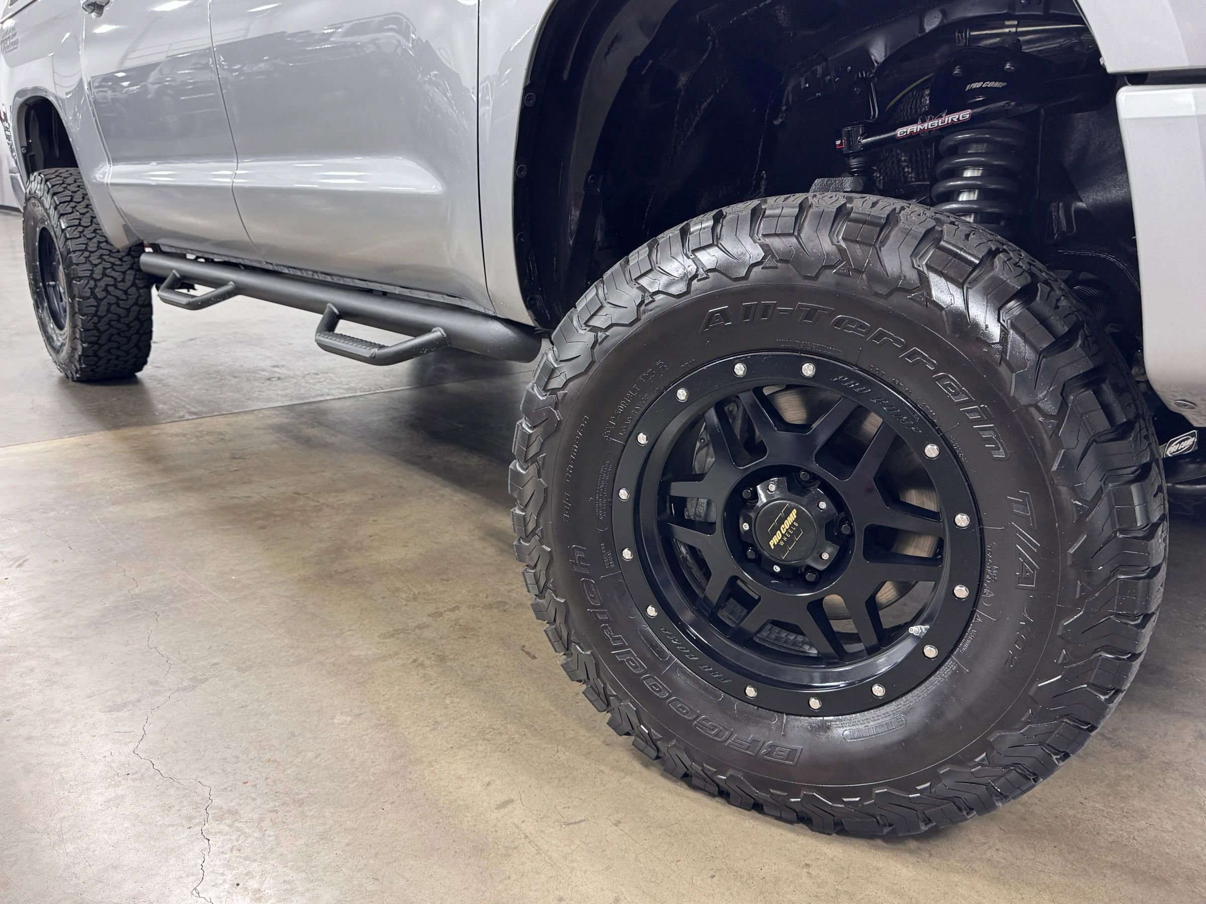 Used 2014 Toyota Tundra Platinum image 26