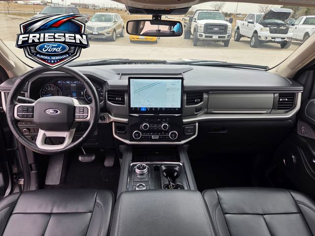 Used 2024 Ford Expedition XLT image 17