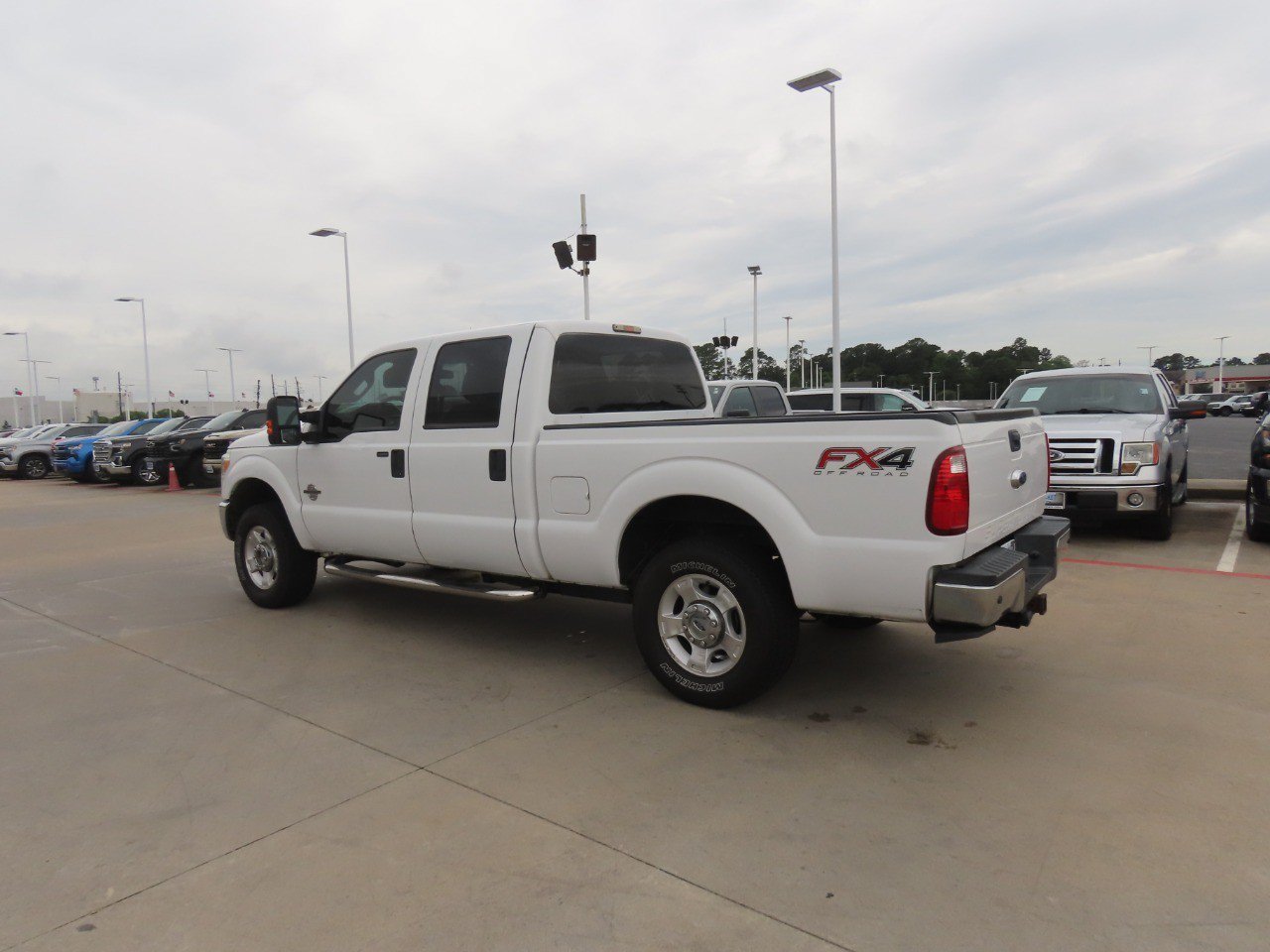 Used 2015 Ford F250 XLT w/ XLT Value Package AWD/4WD image 16
