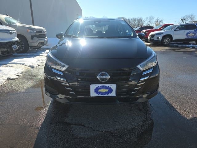 Used 2025 Nissan Versa SV w/ Trunk Package FWD image 6