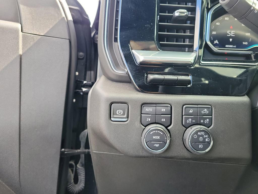Used 2024 Chevrolet Silverado 1500 High Country w/ High Country Premium Package image 22
