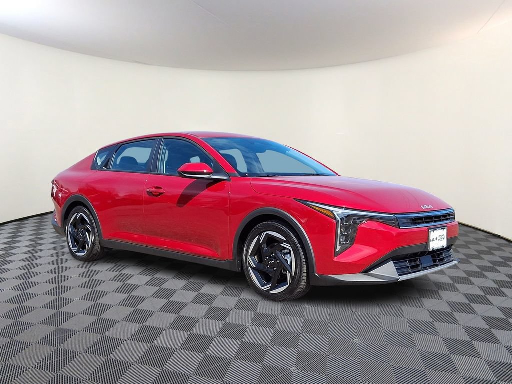 Used 2025 Kia K4 EX FWD image 1
