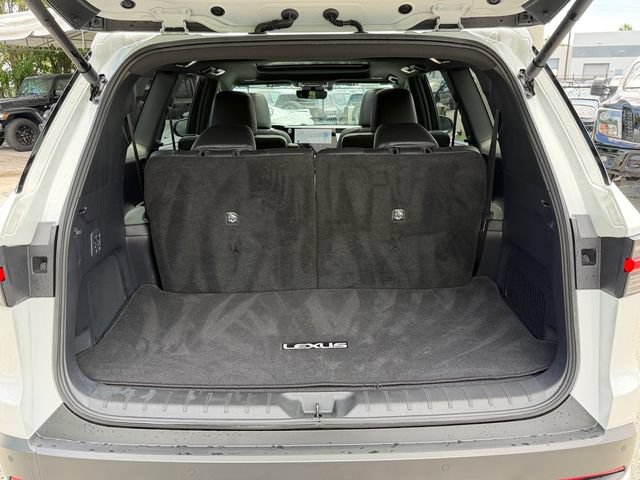 Used 2026 Lexus TX 350 FWD w/ Technology Package image 15