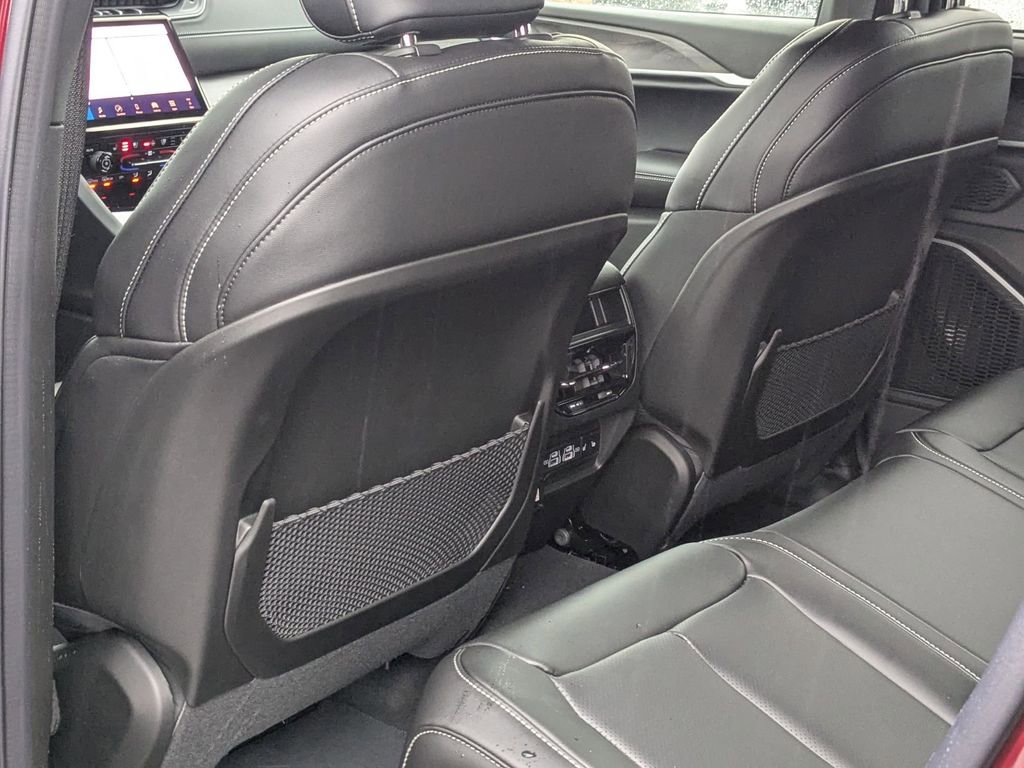 New 2025 Jeep Grand Cherokee Limited w/ Luxury Tech Group II AWD/4WD image 19