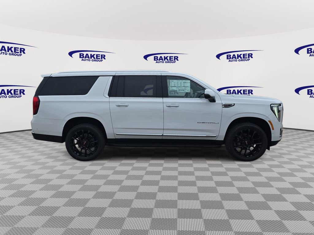 New 2026 GMC Yukon XL Denali w/ LPO, Floor Liner Package AWD/4WD image 4