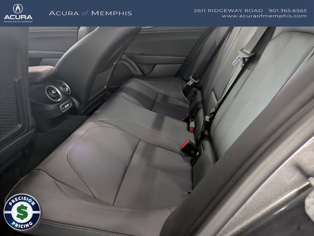 Used 2025 Alfa Romeo Giulia AWD w/ Driving Assist Package image 26
