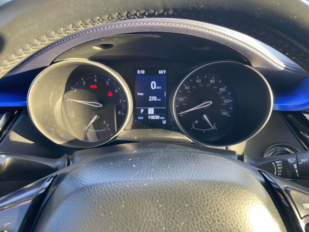 Used 2021 Toyota C-HR XLE image 37