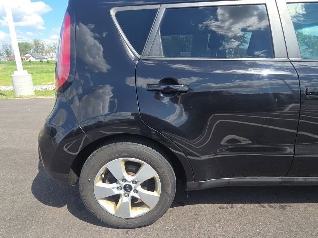 Used 2018 Kia Soul FWD image 7