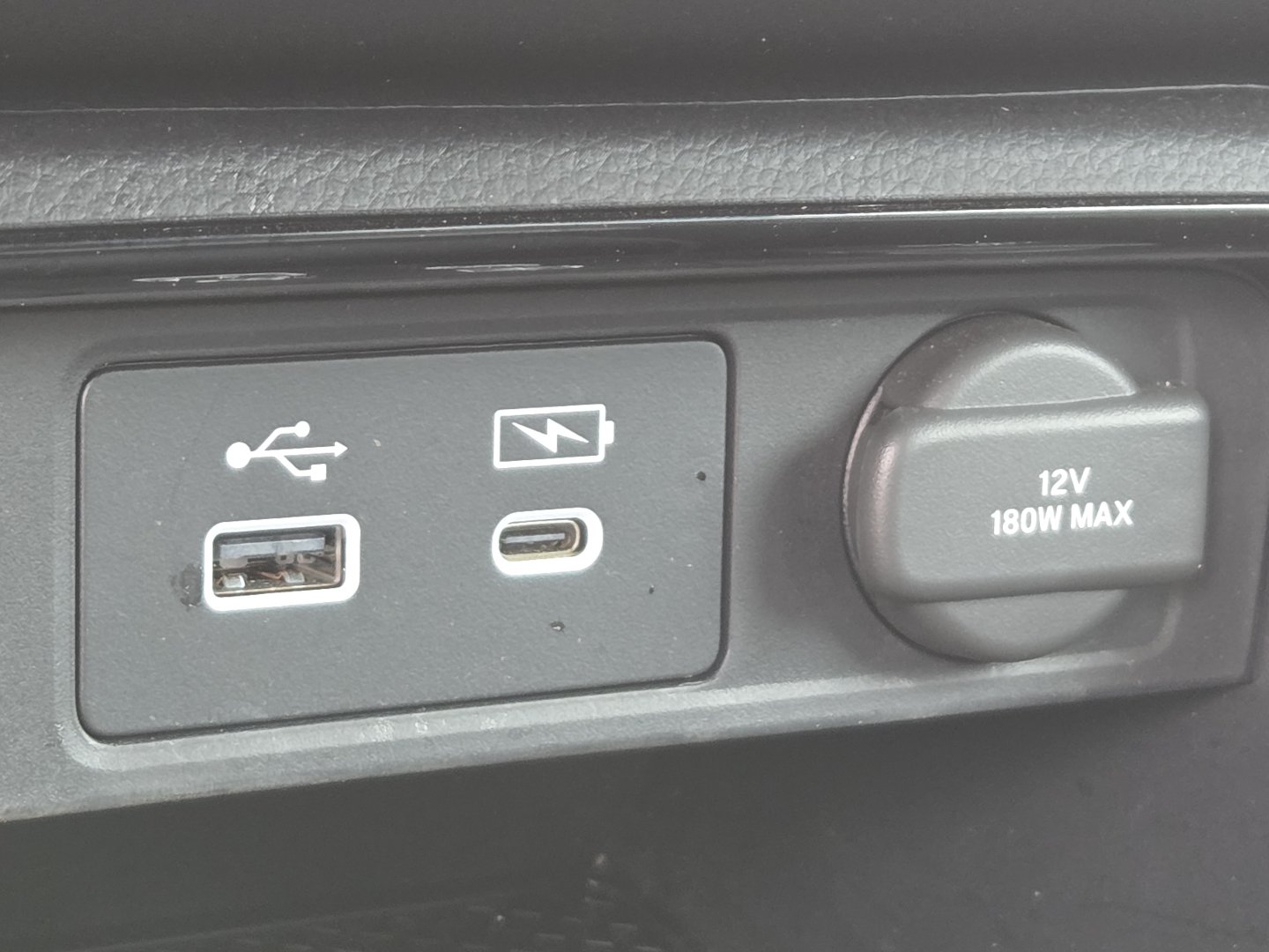 Used 2025 Honda CR-V EX image 6