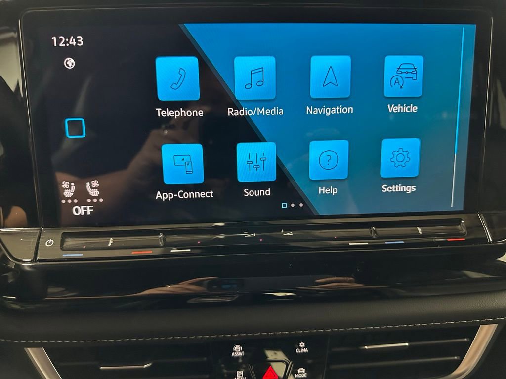 Used 2025 Volkswagen Atlas Cross Sport SE image 26