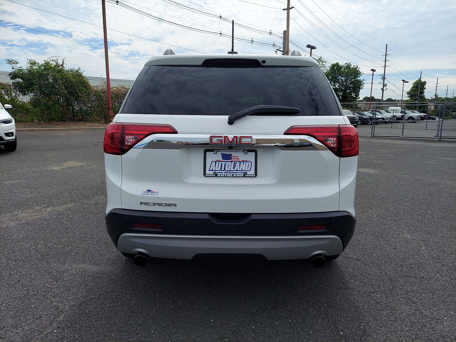Used 2019 GMC Acadia SLT w/ LPO, Floor Liner Package FWD image 5