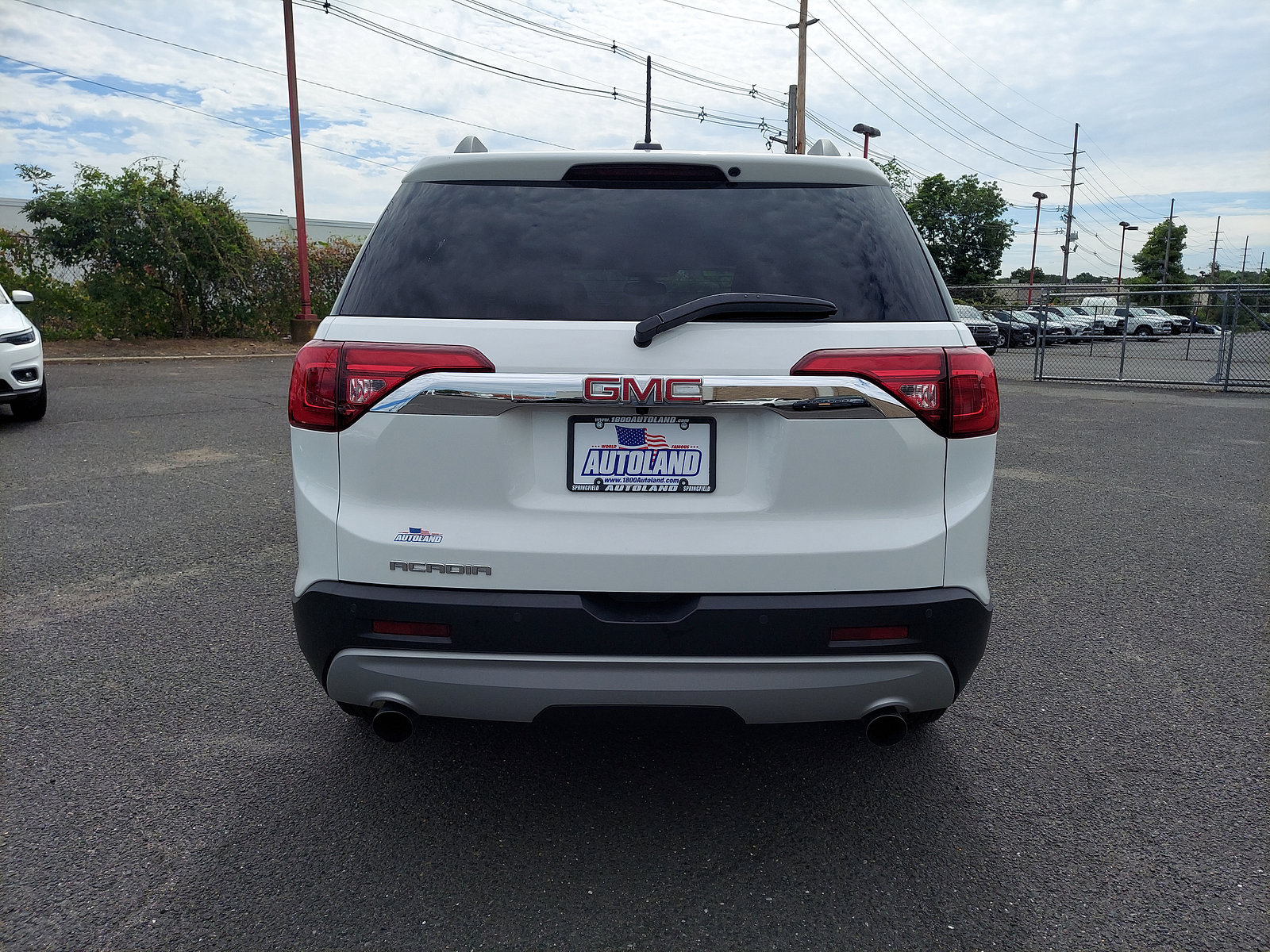 Used 2019 GMC Acadia SLT w/ LPO, Floor Liner Package image 5
