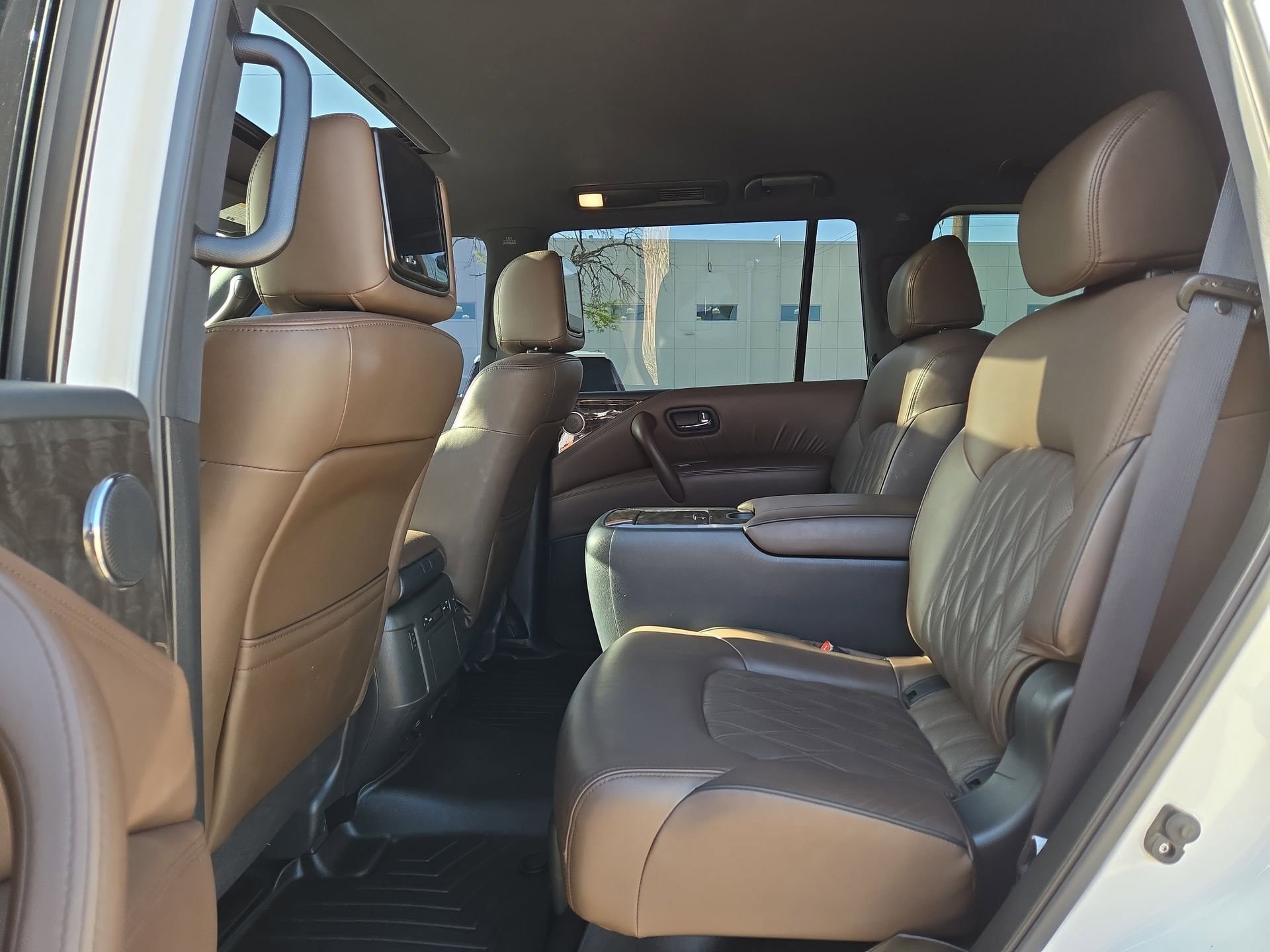 Used 2022 Nissan Armada Platinum w/ Captain's Chairs Package image 13
