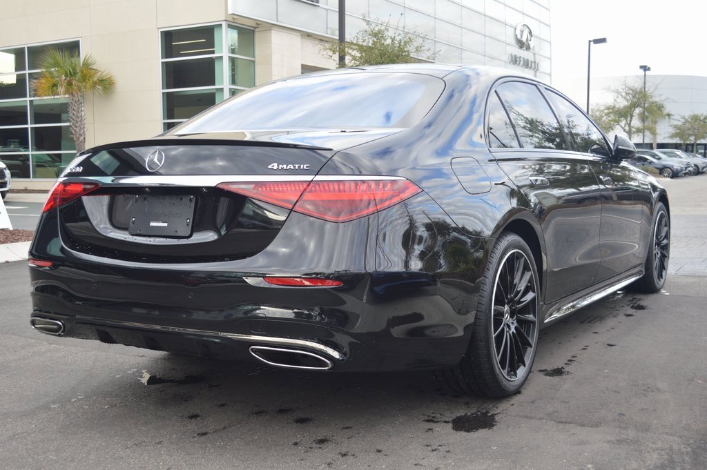 Used 2025 Mercedes-Benz S 580 4MATIC Sedan image 6