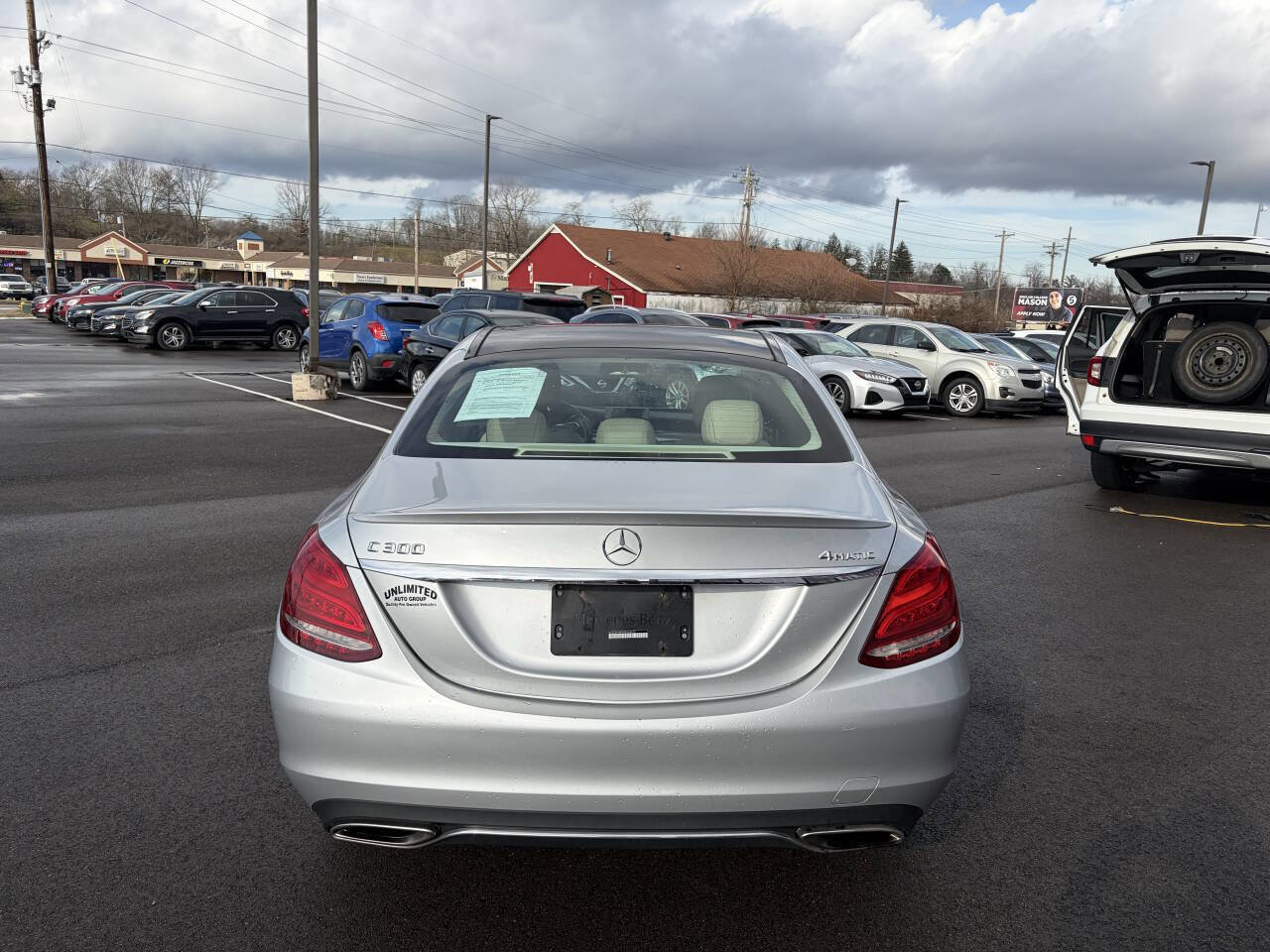 Used 2016 Mercedes-Benz C 300 4MATIC Sedan image 9