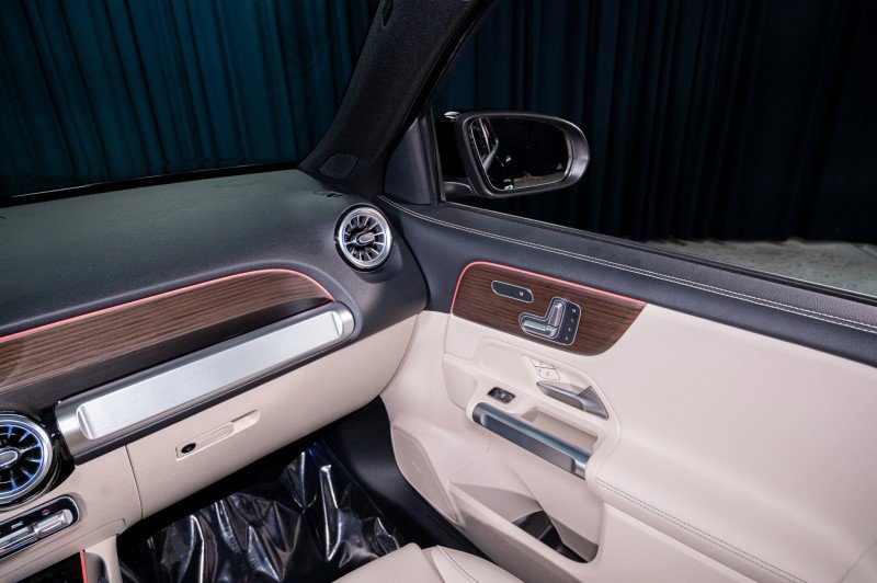 New 2026 Mercedes-Benz GLB 250 4MATIC image 23