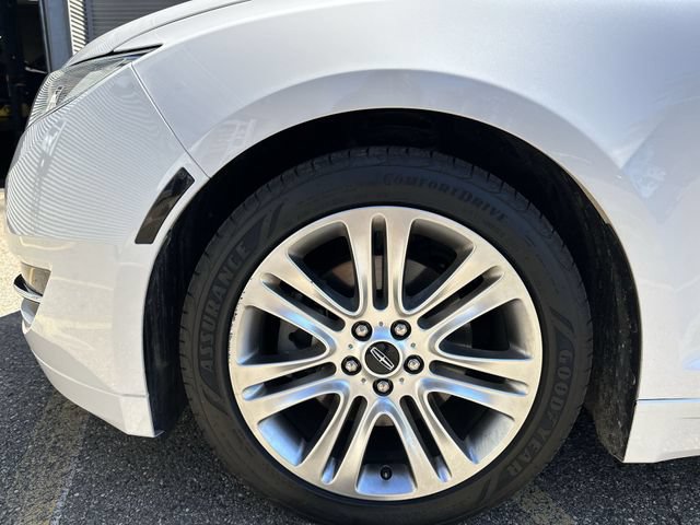 Used 2015 Lincoln MKZ w/ Equipment Group 102A Reserve FWD image 20
