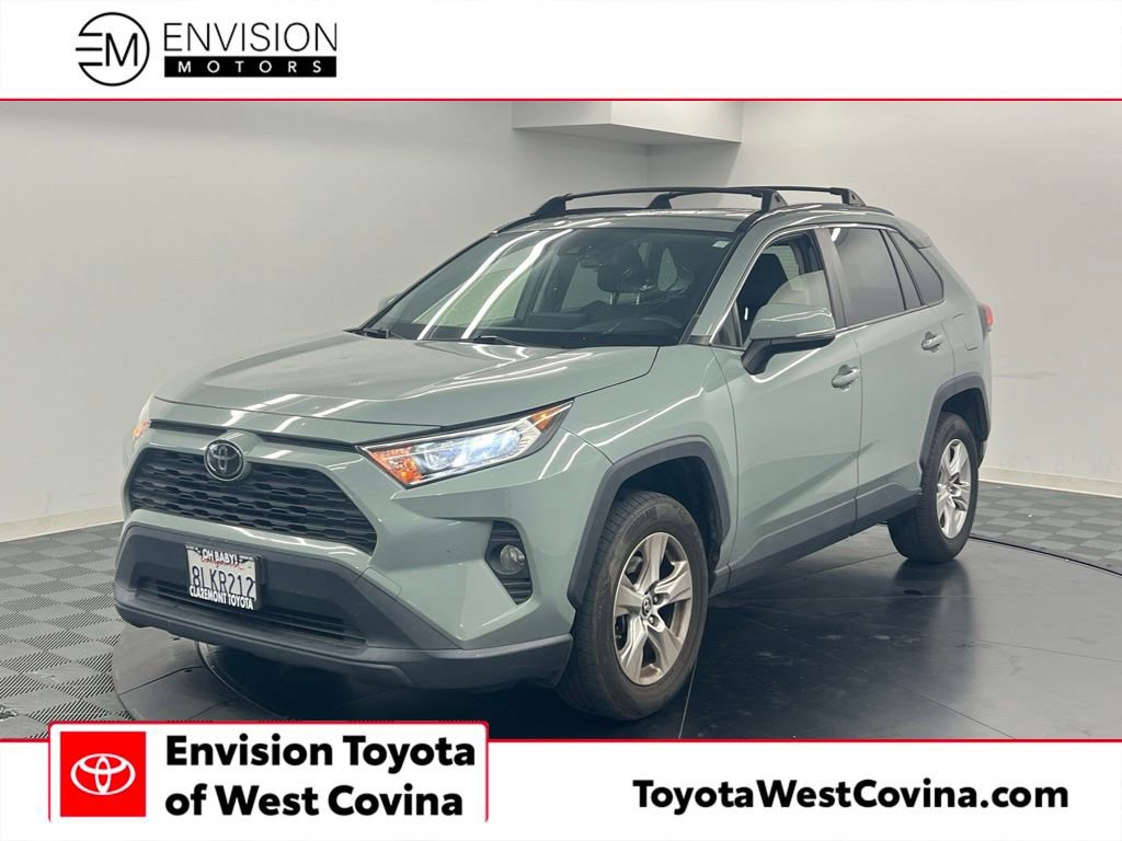 Used 2019 Toyota RAV4 XLE w/ Carpet Mat Package FWD image 1