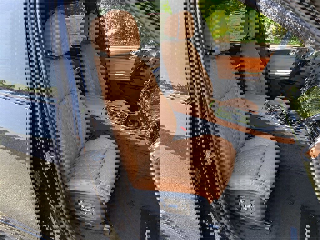 New 2026 BMW X7 xDrive40i w/ M Sport Package image 28