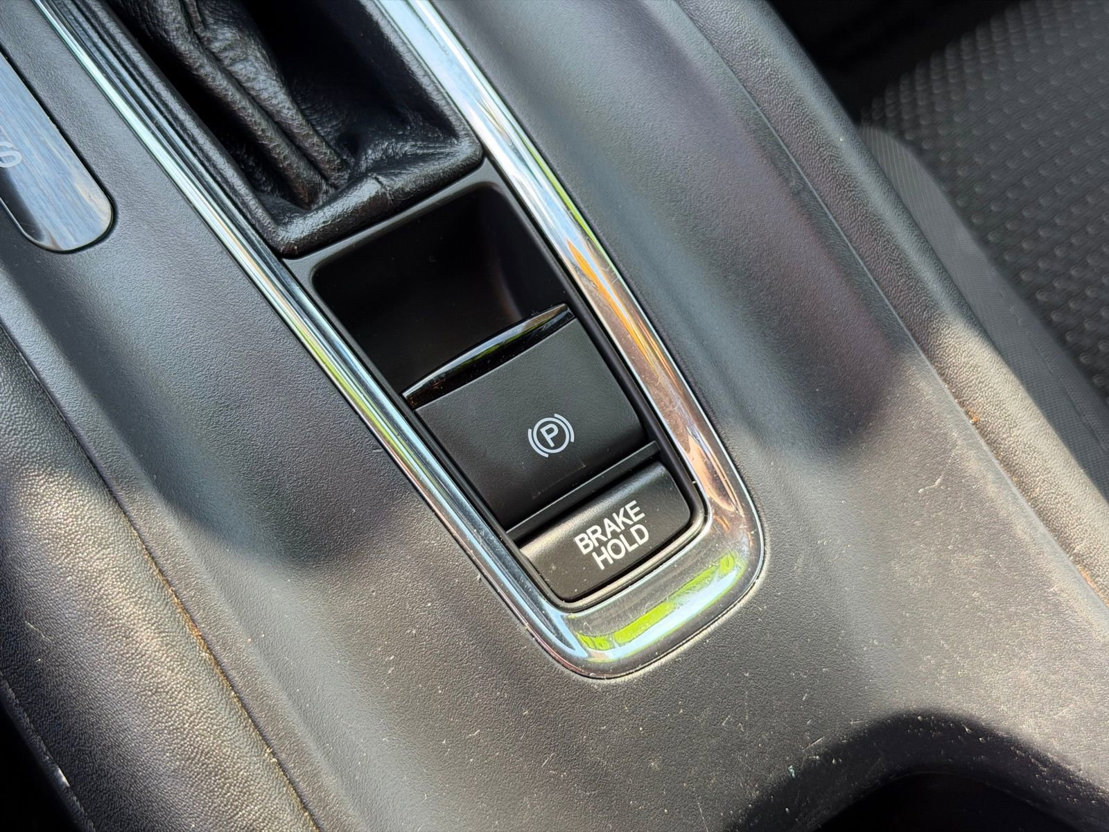 Used 2021 Honda HR-V EX image 26