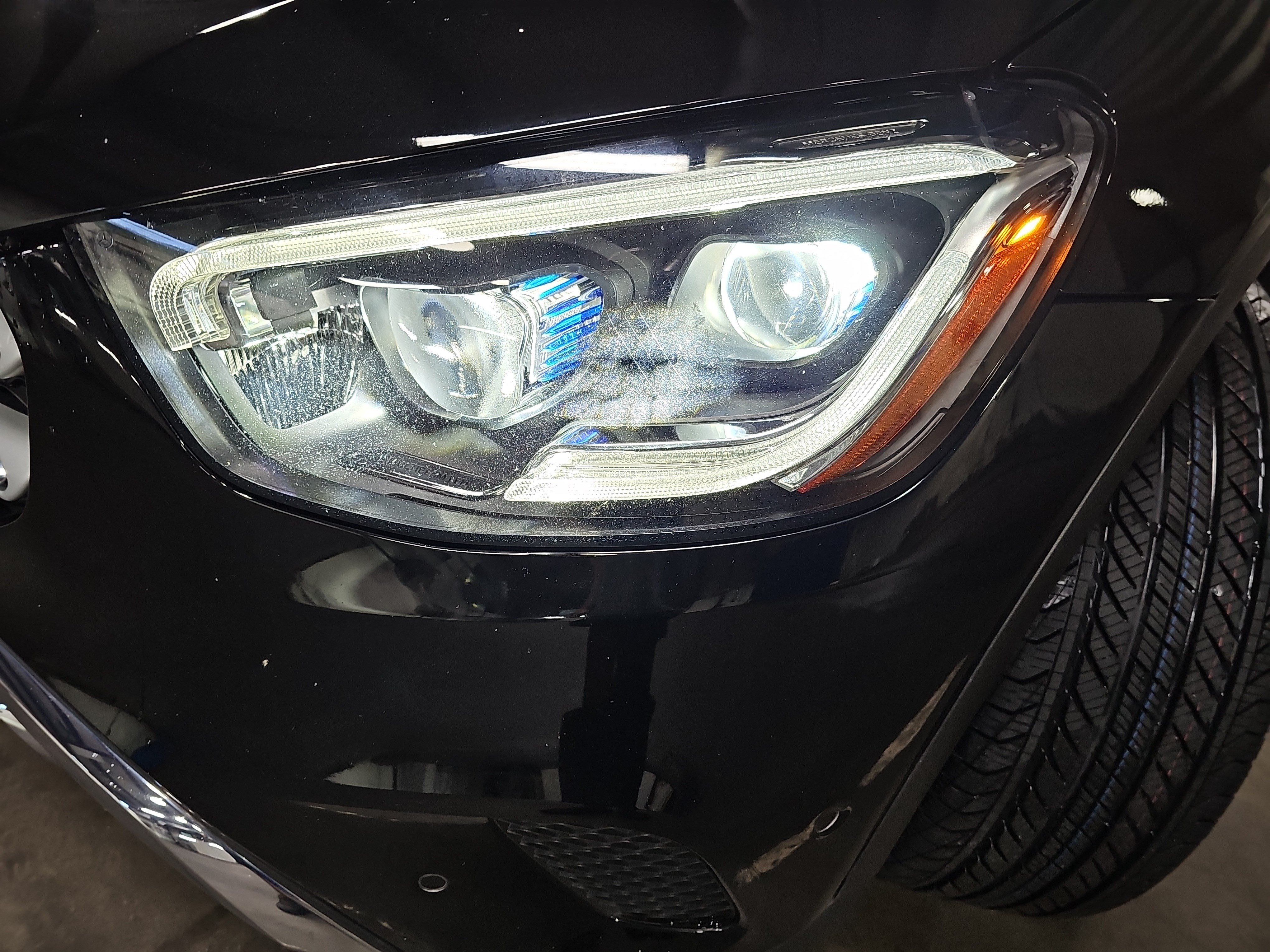 Used 2021 Mercedes-Benz GLC 300 4MATIC image 31