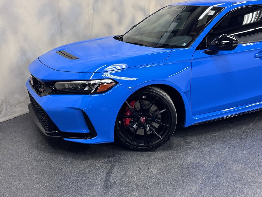 Used 2025 Honda Civic Type R image 2