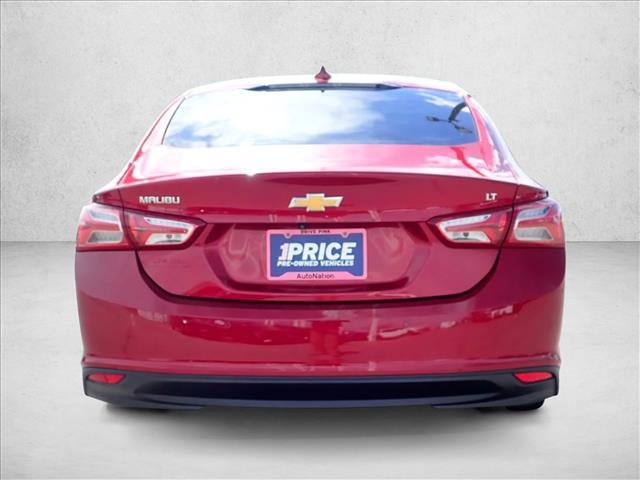 Used 2019 Chevrolet Malibu LT w/ Leather Package image 3
