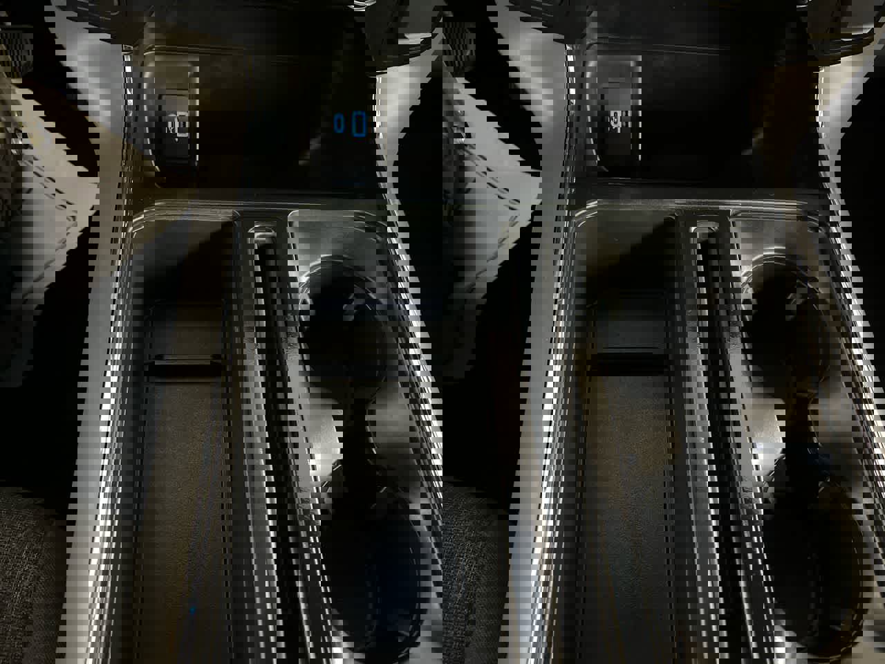 Used 2024 Ford F150 XLT w/ Mobile Office Package image 22