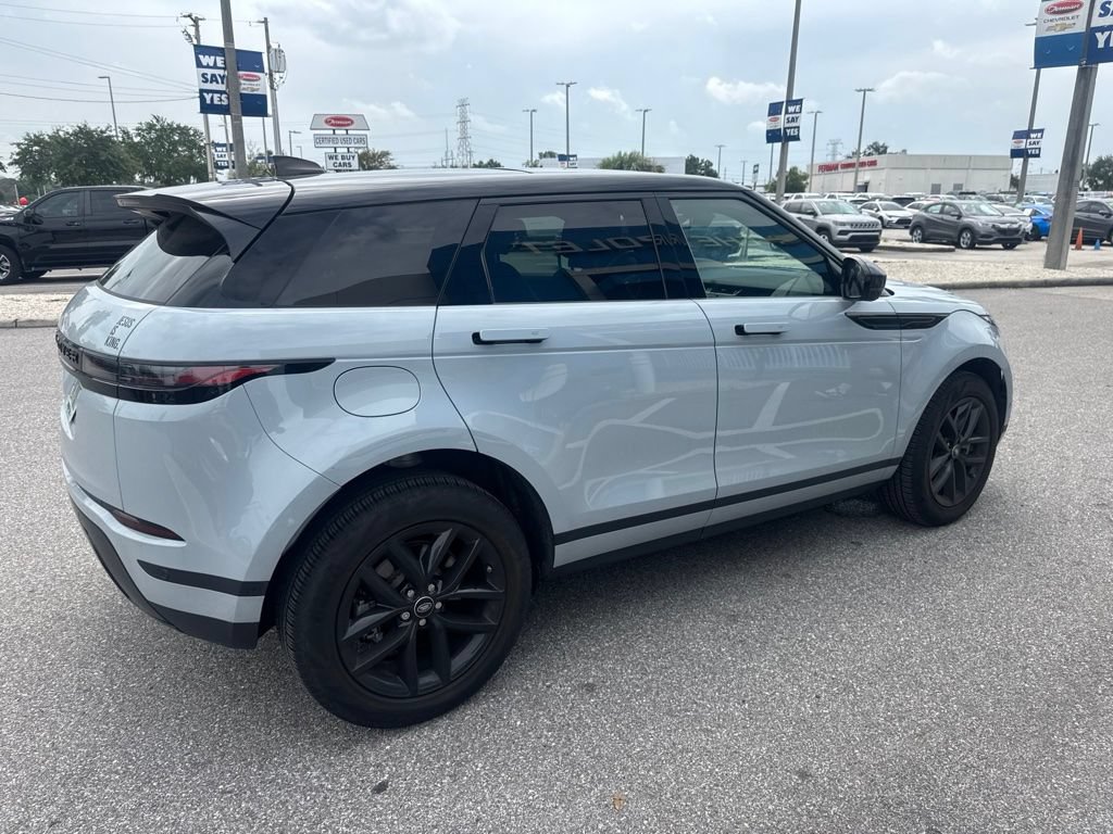 Used 2024 Land Rover Range Rover Evoque S AWD/4WD image 5